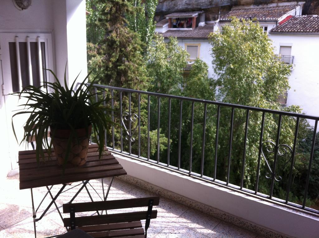 Casa Rural Cuevas Del Sol Setenil De Las Bodegas Εξωτερικό φωτογραφία
